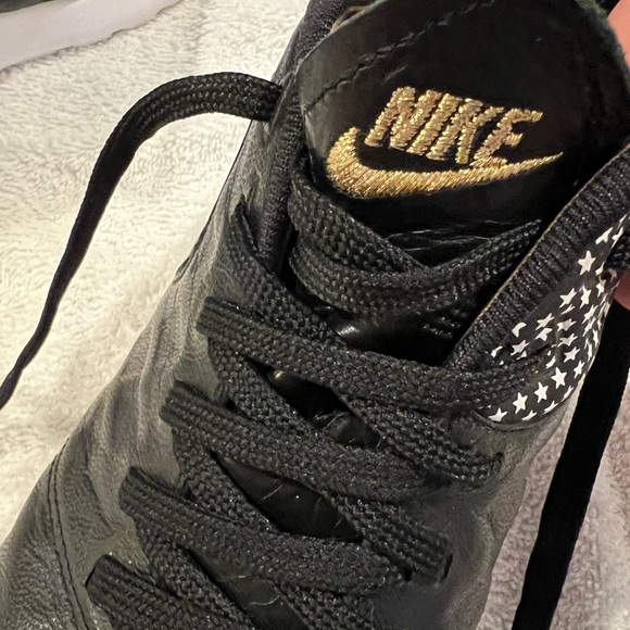 Nike FC Men’s Sneakers - Picture 6 of 9